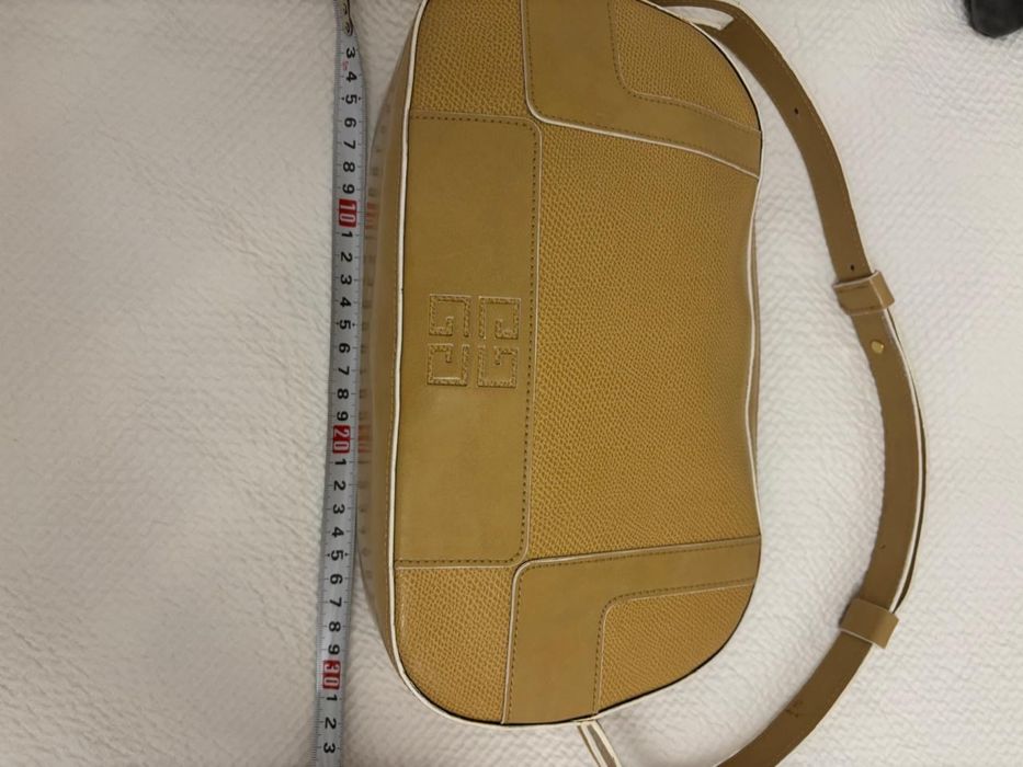 Сумка женкая Givenchy