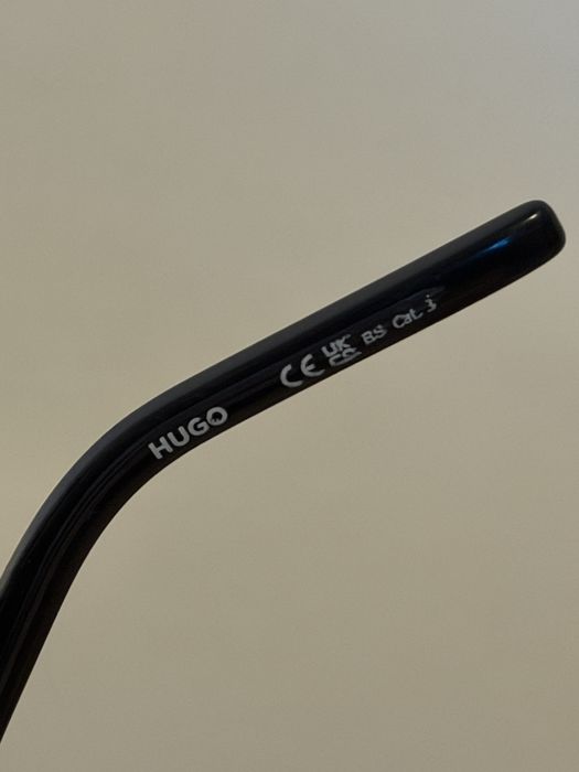 Ochelari de soare Hugo