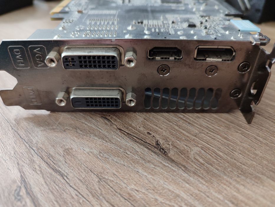 Видеокарта GTX 660