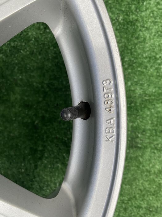 Set 4 jante Aliaj 5X114,3 R17 ET40 71/2JX17H2 KBA 48973 Kronprinz  Magma