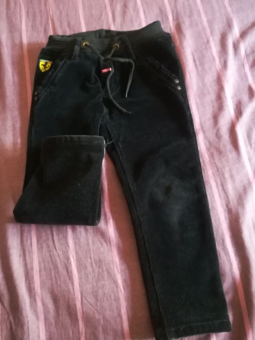 Джинсы, кофты в отличном состоянии