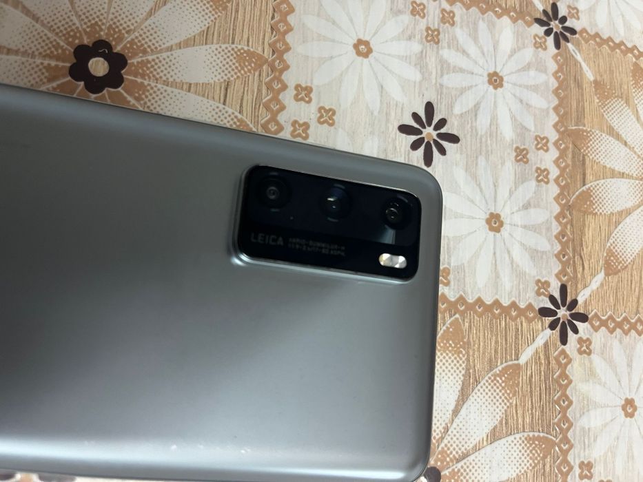 Telefon Huawei P40