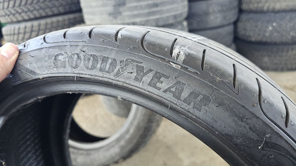 1 бр Goodyear 255 35 19 лятна гума дот 21