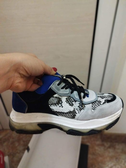 Разпродажба на обувки !!!