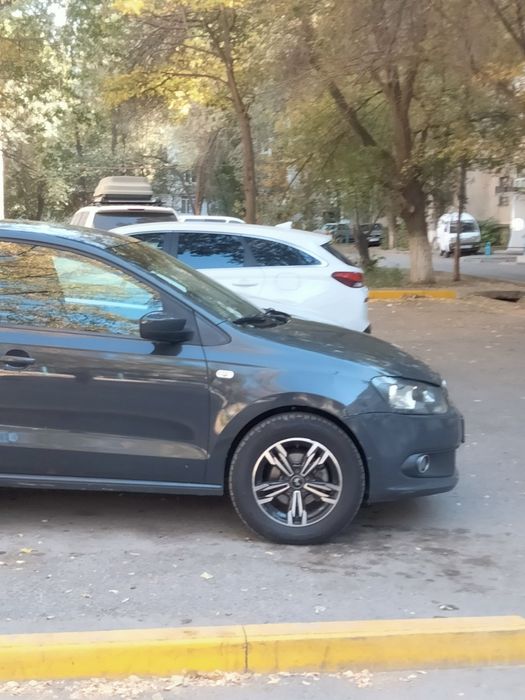 Шұғыл түрде машина сатылады