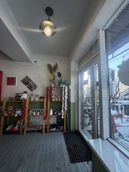 Продаю действующий цветочный магазин