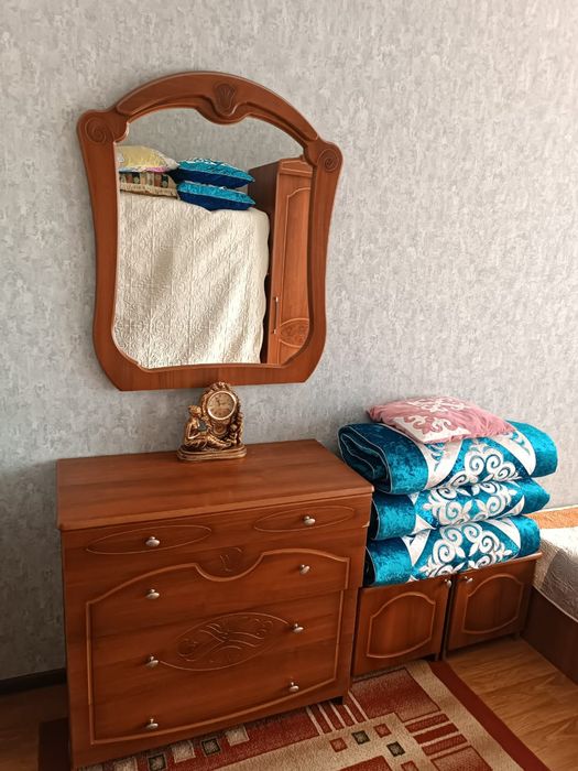 Спальный кровать