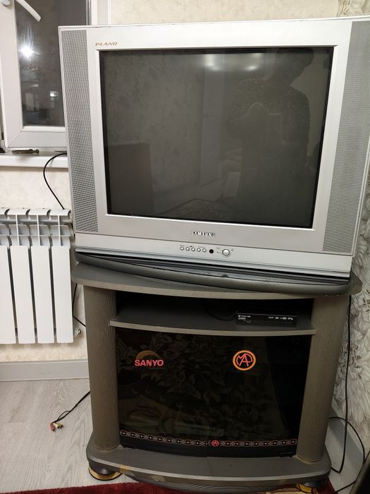 Телевизор SAMSUNG