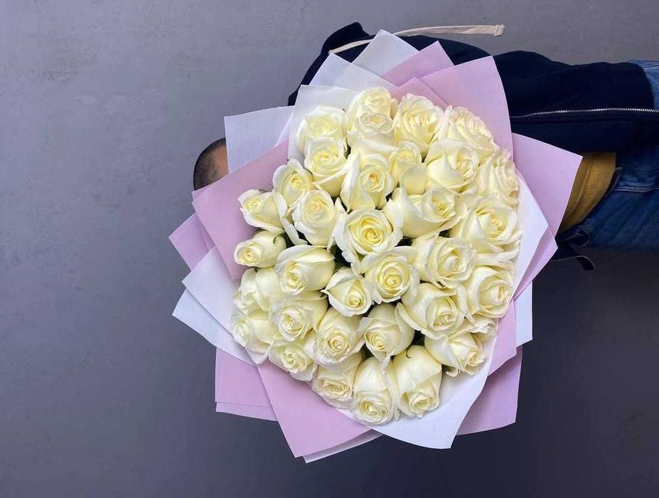 Букет роз с доставкой Астана