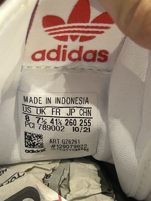 Оригинални обувки adidas