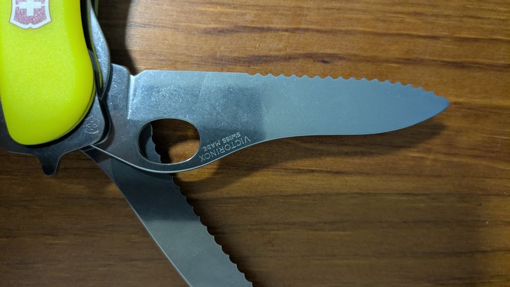 Victorinox Rescue Tool MW