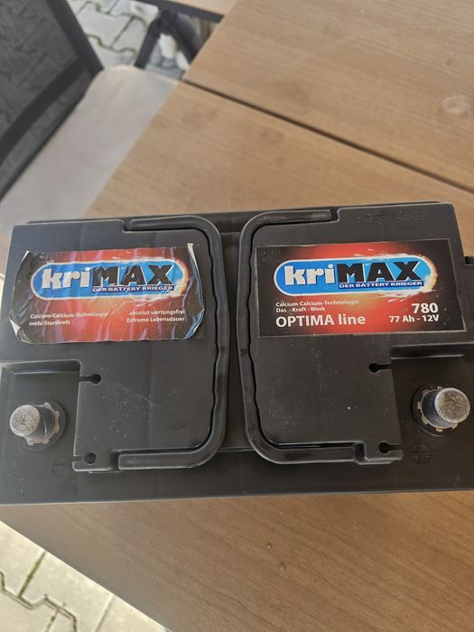 Акумулатор  77Ah