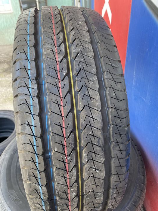 Продам болоны кама 235/65/16 С