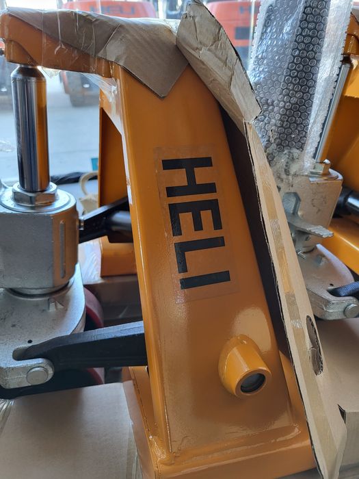 Ручные гидравлические тележки бренда HELI 3т