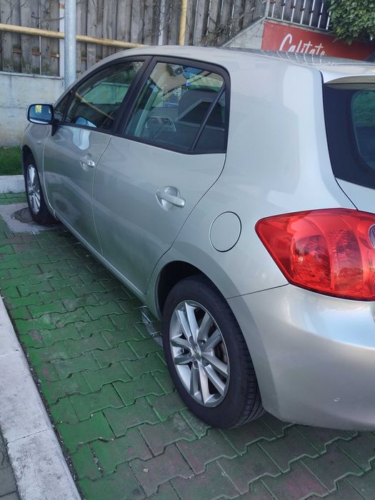 Toyota Auris 2009