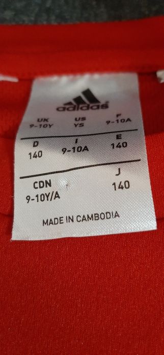 Set ADIDAS marime 9-10 ani 140 cm