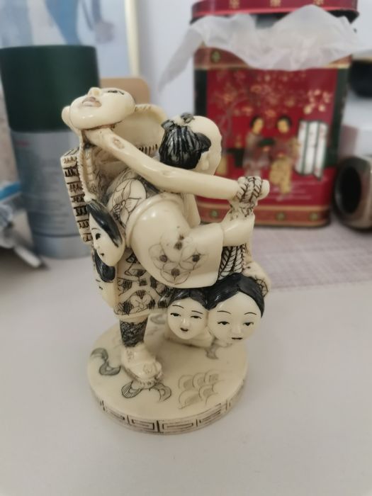 Японска маска Нецуке