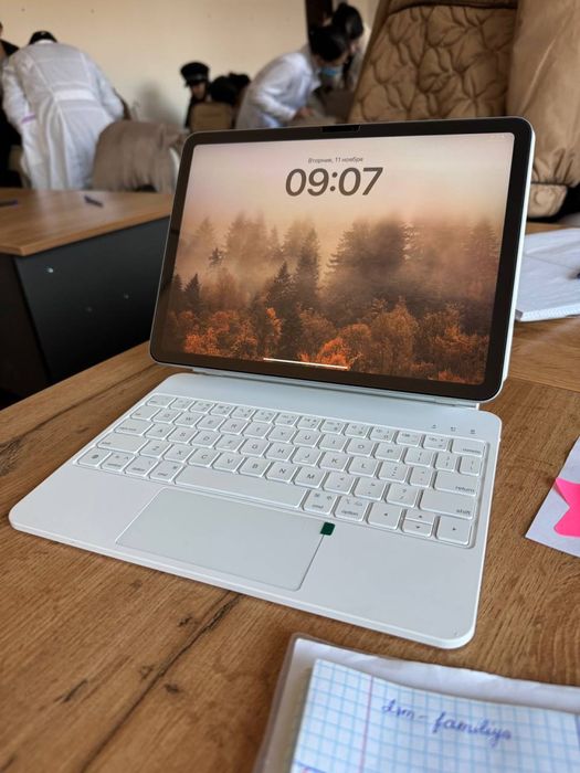 Apple iPad Air 11 M3 (2025)