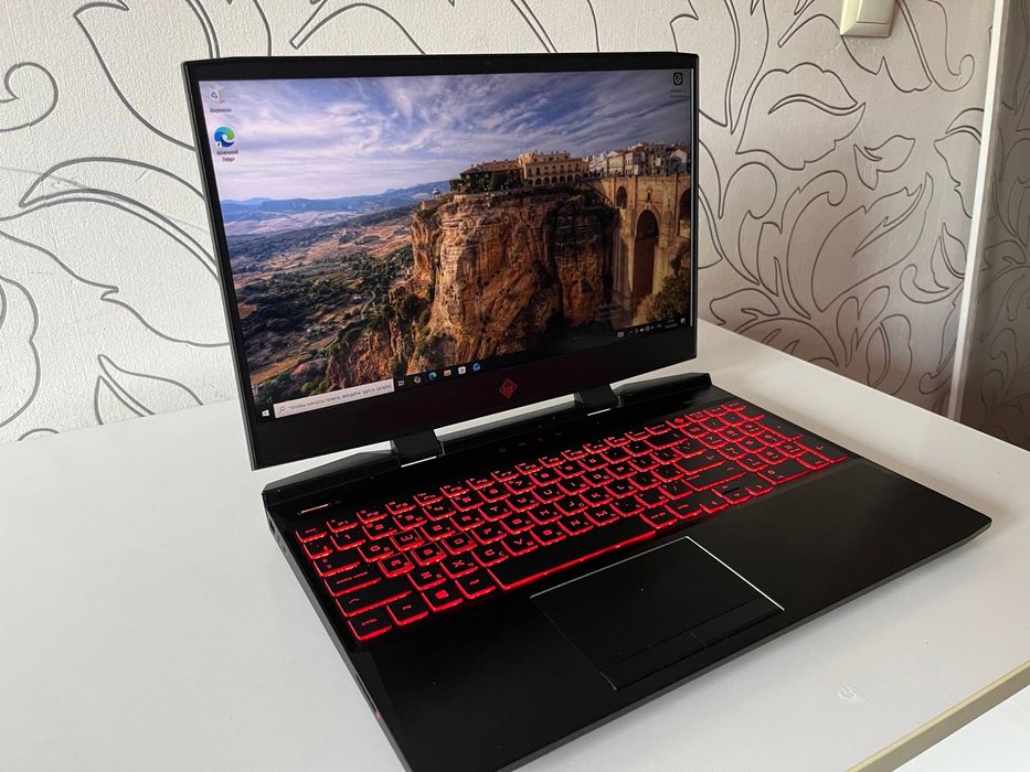 Продам ноутбук HP OMEN 15