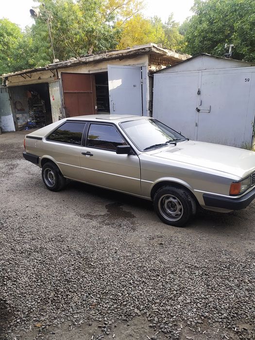 Ауди 80 купэ  1983
