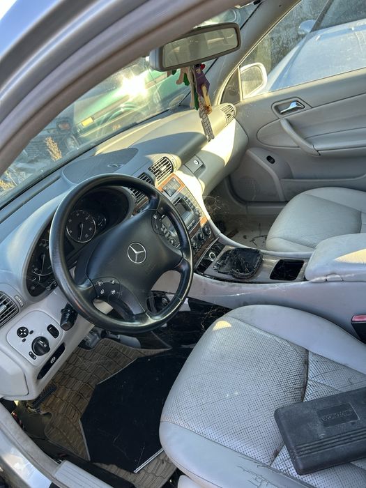Mercedes C220 на части