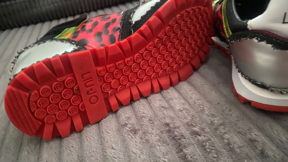 Маратонки Liu Jo 38