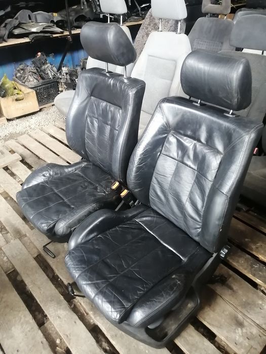 Продам кожанные сидения пассат, гольф