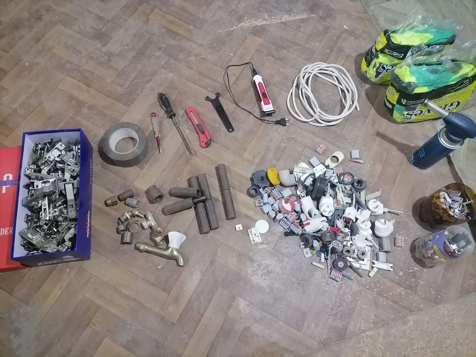 Продам инструменты по