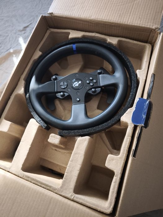 Thrustmaster T300 Rs edition