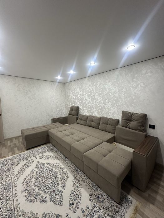 Продам Диван в хорошем состоянии