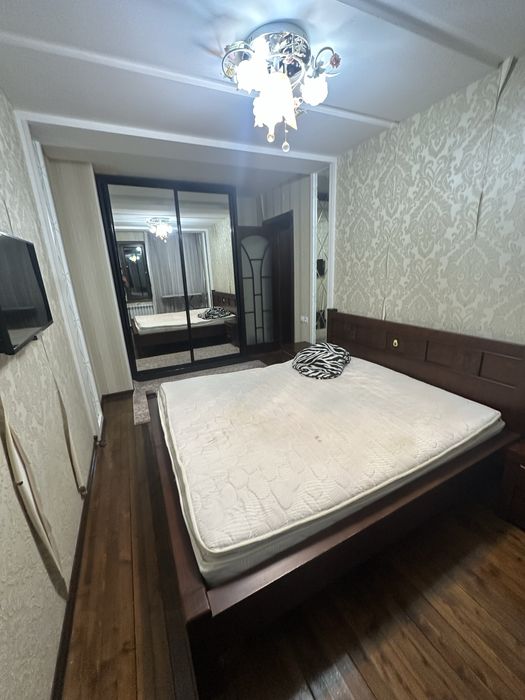 Аренда Лабзак ц12 3/4хона 550 долл оила болла кизларга Акуратний одам