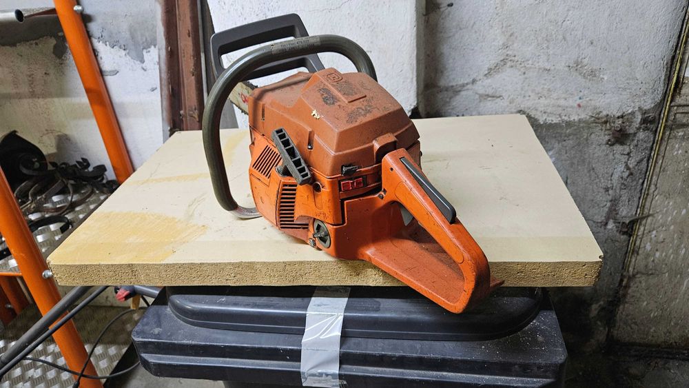 Drujba Husqvarna 51 pentru piese de schimb