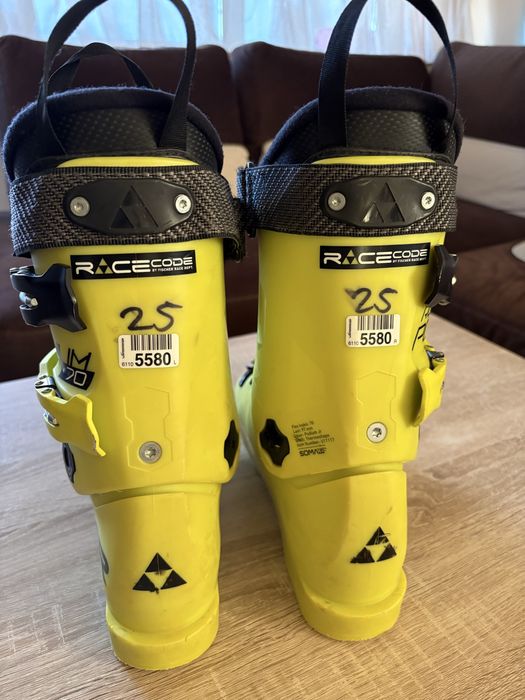 Детски ски обувки Fischer RC4 podium 70 25,5