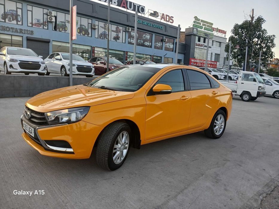 LADA VESTA год 2019