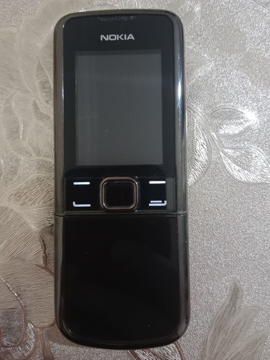 Продам Новый Nokia 8800