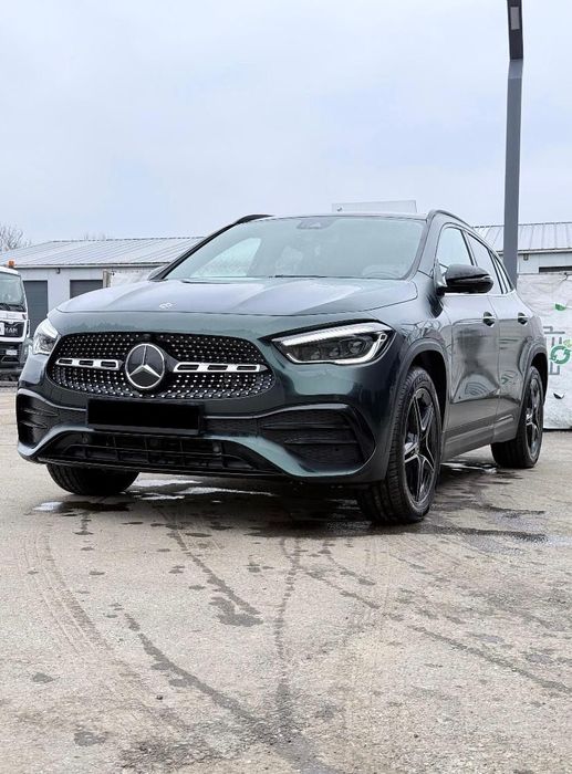 Mercedes-Benz GLA 250e TVA Deductibil