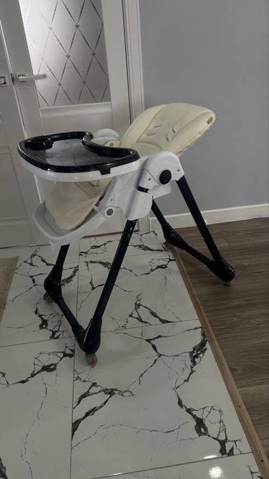 Продам стульчик для кормление