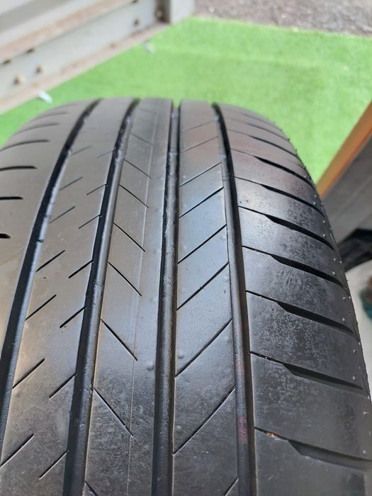 Шины Bridgestone 235/55/19