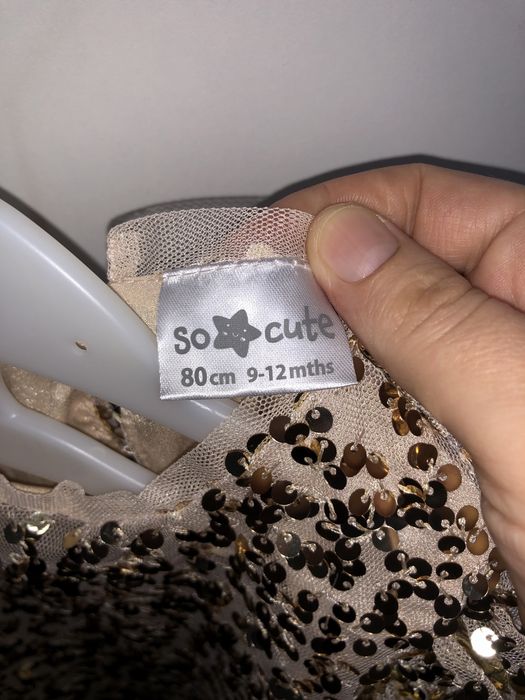 Vand rochite noi marimea 80 si 86