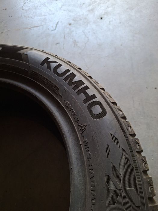 2 Anvelope m+s 205 55 r16 Kumho