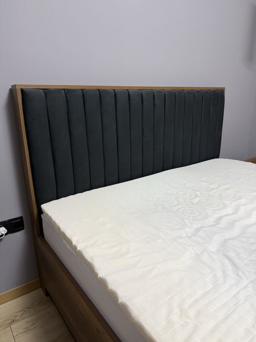 СПАЛНЯ 160/200 Като нова