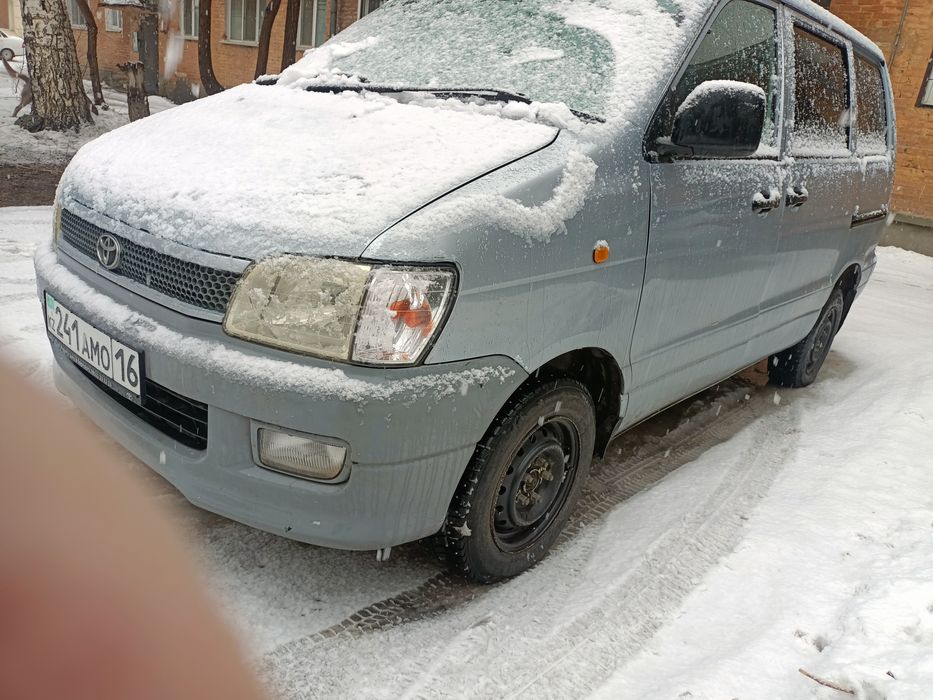 Тойота NOAH 1997 4x4 АКПП