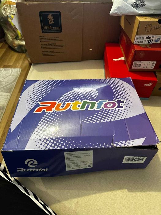 Role Ruthfot negru/albastru, marimea 34-37 nou, la cutie