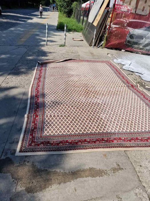 Вълнен килим, 360 на 250 см