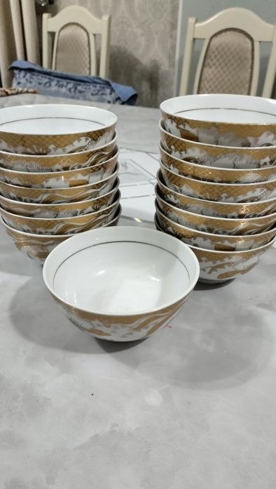 Продам пиала 17шт бу как новые 100тг штука.