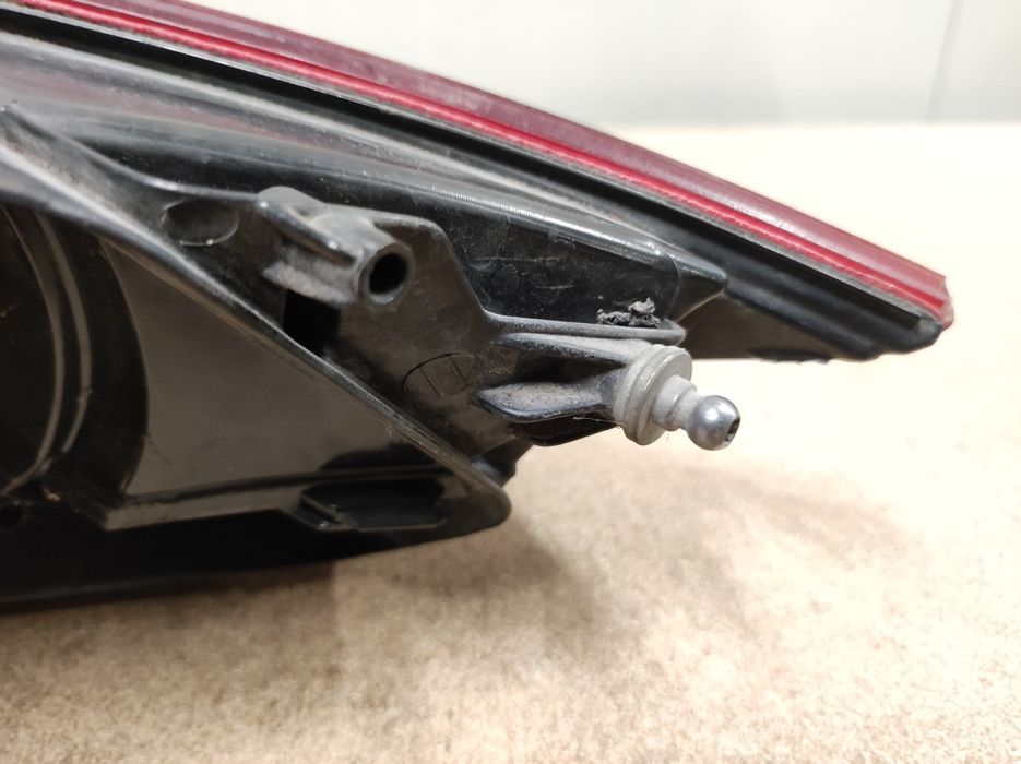 Ляв стоп за Audi TT / Ауди ТТ 2006-2014г 8J0945095