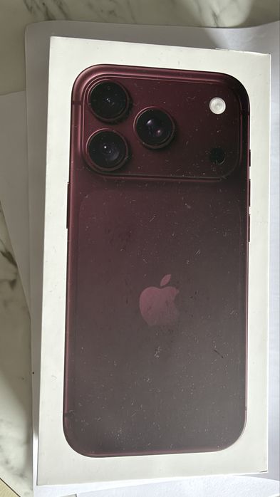 Iphone 18 pro 256 Нов