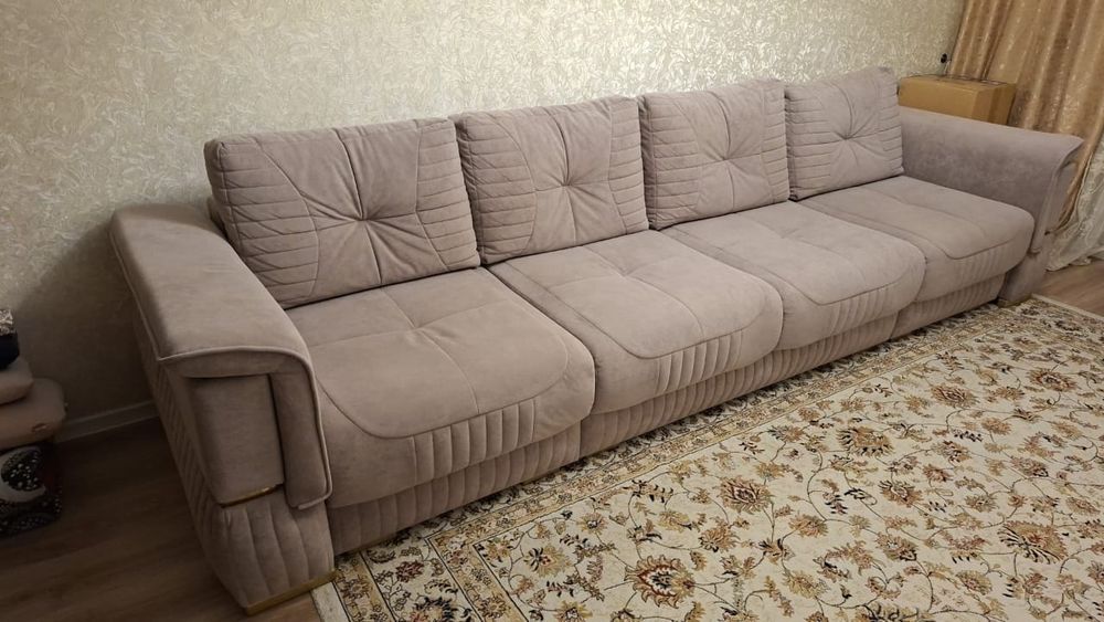 Роскошный диван «Аполлон» 
​Текс