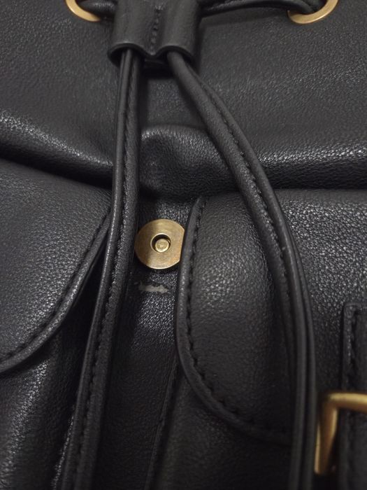 Дамска раница Guess