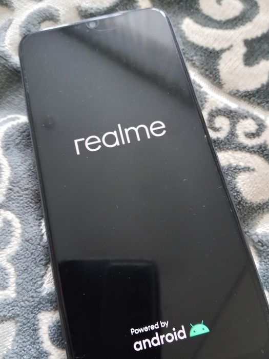 Продам сотовый телефон Realmi C35